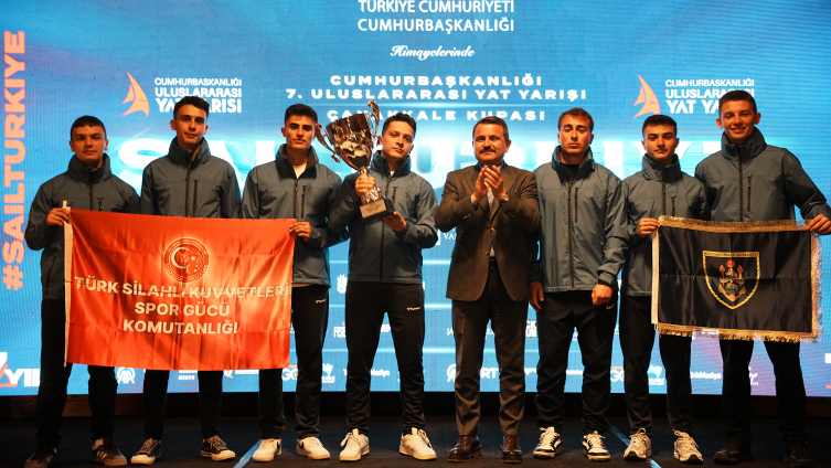 Çanakkale Zafer Kupası'nda ödüller sahiplerini buldu